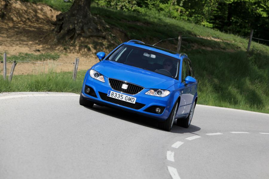  Seat Exeo ST 2009 года  (фото 144 из 203)